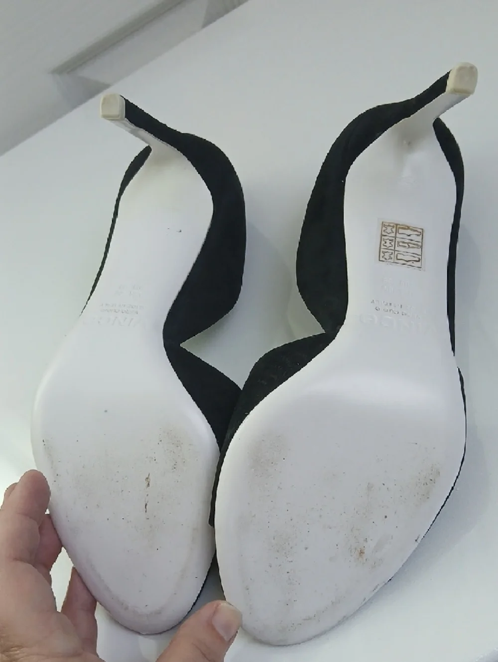 Vince Saffron Black Nubuck‎ Suede Sexy Versatile Peep-Toe d'Orsay Heels Size 8